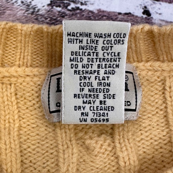 LLBean Mens Cable Knit Sweater Yellow Lambswool Blend XL Regular - Picture 3 of 11